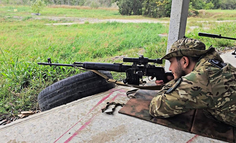 Учебно-методический сбор снайперов спецподразделений Росгвардии проходит в Грозном