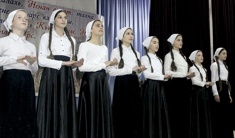 В станице Шелковская прошел отборочный этап республиканского фестиваля-конкурса «Бекалахь, ненан мотт - 2018!»