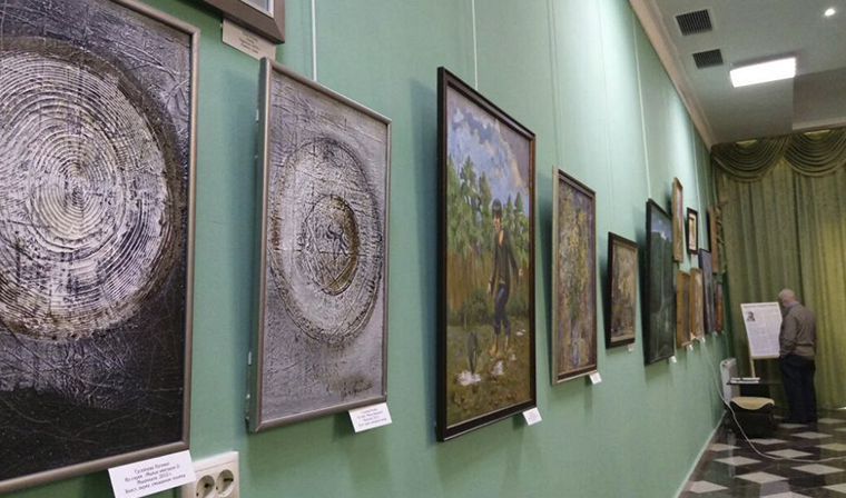 В Национальном музее ЧР открылась выставка «Художники Северного Кавказа»