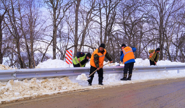 Началась подготовка федеральных трасс Северного Кавказа к зимнему сезону 2020 - 2021 годов 