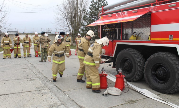 Совместное пожарно-тактическое занятие Росгвардии и МЧС прошло в Грозном