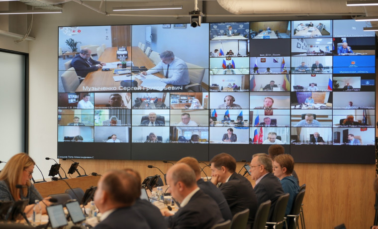 Айсен Николаев провёл заседание комиссии Госсовета РФ по энергетике