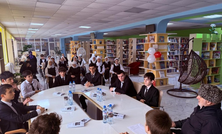 «Единая Россия» отмечает 24-летие марафоном добрых дел и декадой приемов граждан