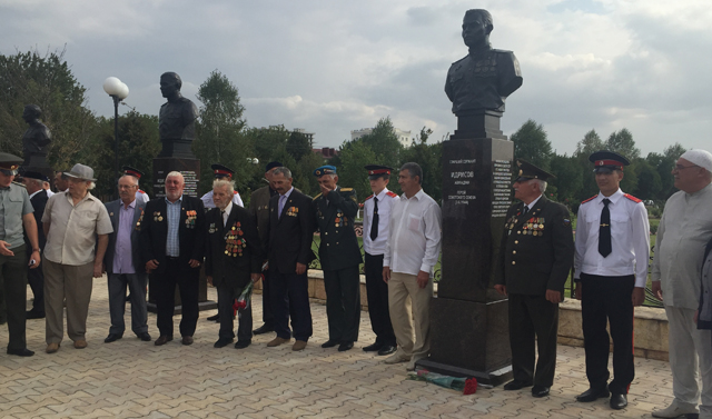 В Грозном открыли Аллею Героев