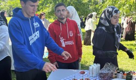 В ЧГУ им. А.А. Кадырова прошла благотворительная ярмарка ко Дню защиты детей| грозный, чгтрк