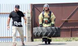 В Курчалое прошли соревнования по пожарному кроссфиту