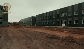 Рамзан Кадыров с инспекцией посетил территорию строящегося военного городка в Наурском районе