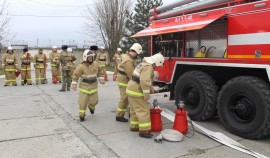 Совместное пожарно-тактическое занятие Росгвардии и МЧС прошло в Грозном