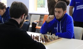 В Грозном прошла «Шахматная партия единства» в преддверии Дня народного единства| грозный, чгтрк