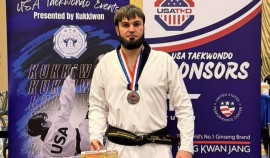 Чеченский тхэквондист Билал Яхьяев завоевал серебряную медаль на международном турнире в Лас-Вегасе