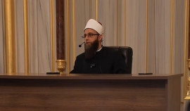 В мечети «Сердце Чечни» возобновил научные уроки Шейх Исам ат-Туниси