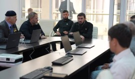 Магомед Даудов ознакомился с ходом голосования и работой избирательных комиссий
