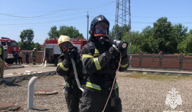 Сотрудники МЧС России провели учение по ликвидации пожара на подстанции в Грозном