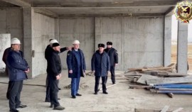 Прокурор Висаитовского района проверил законность строительства учреждений для детей с ОВЗ