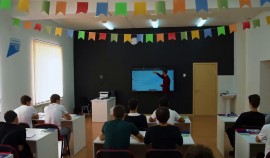 В Грозном стартовал уникальный эксперимент для школьников