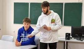 Отделение «Молодая Гвардия Единой России» провело викторину, посвящённую истории ВОВ| грозный, чгтрк