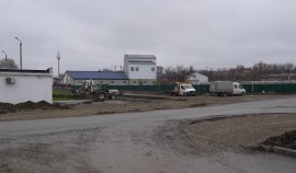 На улице Бисултанова в Грозном расширяют проезжую часть и меняют покрытие