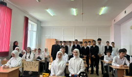 Студенты ЧГПУ познакомили школьников с электромагнитной индукцией и профилями университета