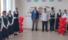 В Ножай-Юрте открыли мурал в честь Юрия Гагарина