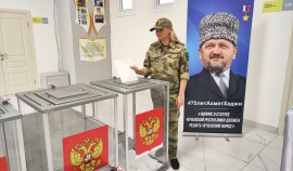 Военнослужащие и сотрудники ОГВ(с) принимают участие в выборах