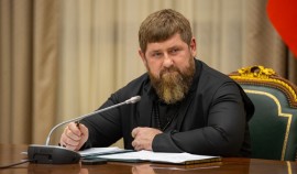 Рамзан Кадыров поздравил работников сценического искусства со Всемирным днем театра