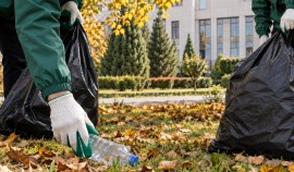 Сотрудники Минприроды ЧР присоединились к экологическим субботникам