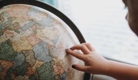 Россияне смогут посетить без виз больше 100 стран