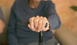 В Курчалоевском районе начались занятия по физической активности для пенсионеров