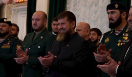 Рамзан Кадыров принял участие в торжественном мероприятии, приуроченном к Международному дню учителя