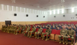 Представители Российского военно-исторического общества провели круглый стол с росгвардейцами в ЧР