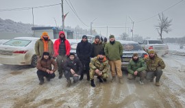Военнослужащие и сотрудники Росгвардии помогли в спасении шестерых пропавших в горах ЧР| грозный, чгтрк