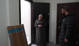 Жительнице Грозного оказана адресная помощь по итогам Прямой линии с Главой ЧР