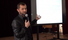 Хож-Бауди Дааев поучаствовал в мастер-классе на базе Института развития образования ЧР