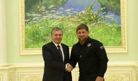 Рамзан Кадыров поздравил Президента Узбекистана Шавката Мирзиёева с днем рождения