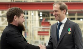 Рамзан Кадыров поздравил Дениса Мантурова с днём рождения и присвоением звания Героя России