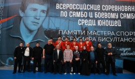 В Грозном прошли Всероссийские соревнования по самбо памяти Умара Бисултанова