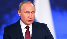 Президент России Владимир Путин обратился к участникам Всемирного фестиваля молодёжи.