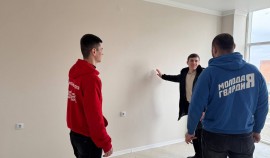 Активисты МГЕР и «Волонтёрской роты» оценили ход строительства новых корпусов общежития ЧГУ