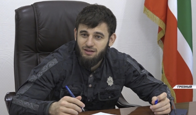 Мэр Грозного  поддержит  предложения по улучшению  образования в городских школах