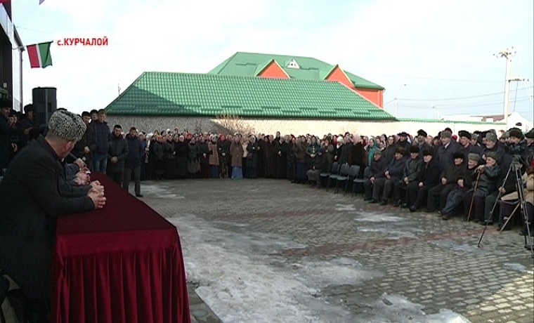  Жители Курчалоя призвали семьи следить за своими родственниками