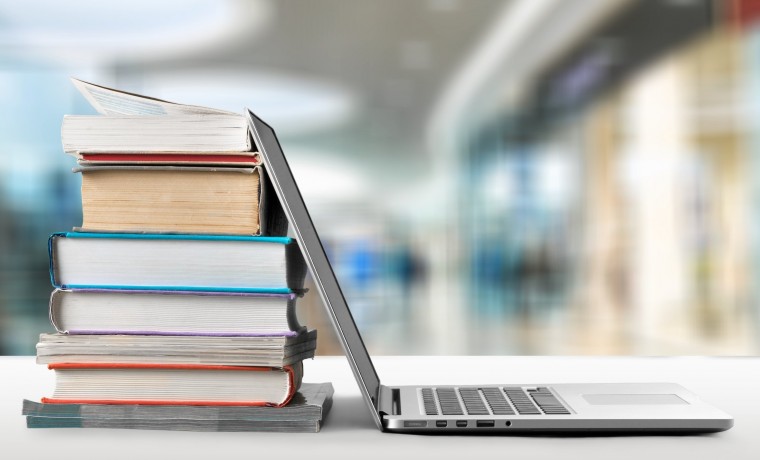 Абитуриенты в России смогут удаленно подать документы для поступления во все вузы страны