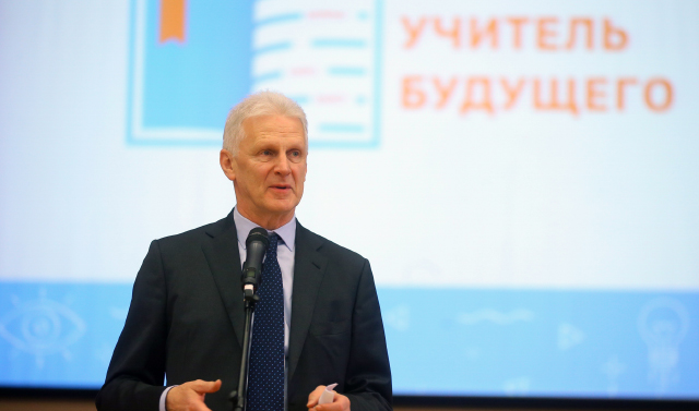 Чечня вошла в пятерку регионов-лидеров по количеству заявок на конкурс «Учитель будущего»