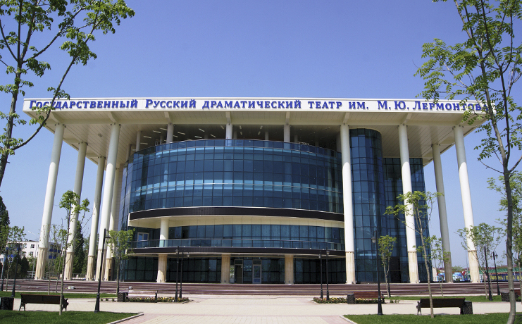 В русском драматическом театре имени М.Ю. Лермонтова открыли 80-ый театральный сезон