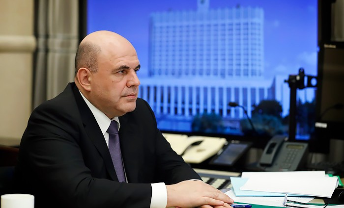 Михаил Мишустин поручил Правительству РФ решить вопрос трехсменки в школах ЧР