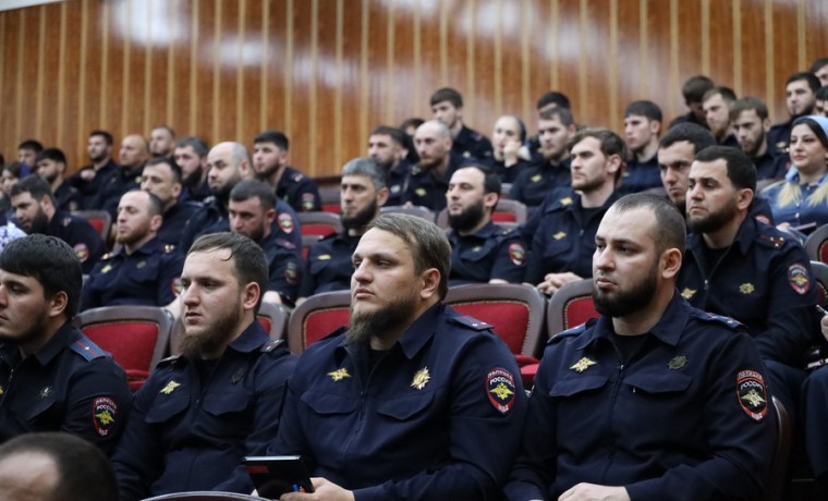 В МВД по ЧР обсудили меры по профилактике правонарушений среди несовершеннолетних