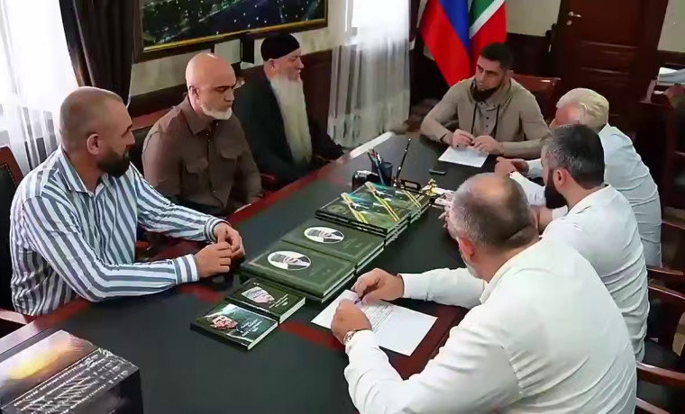 Ахмед Дудаев провёл совещание с представителями Главы ЧР в регионах