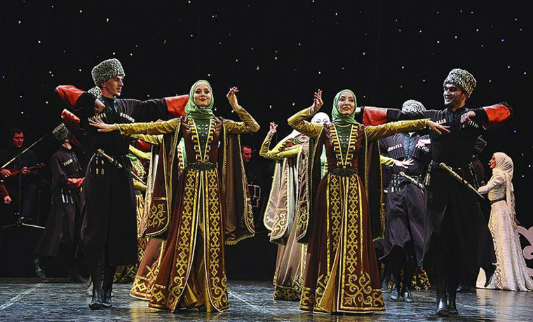 Ансамбль &quot;Вайнах&quot; представит в Москве программу &quot;Из Грозного с любовью&quot;