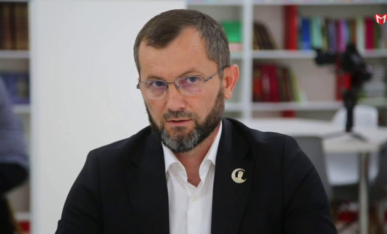 Хож-Бауди Дааев принял участие в совещании в Институте чеченского языка