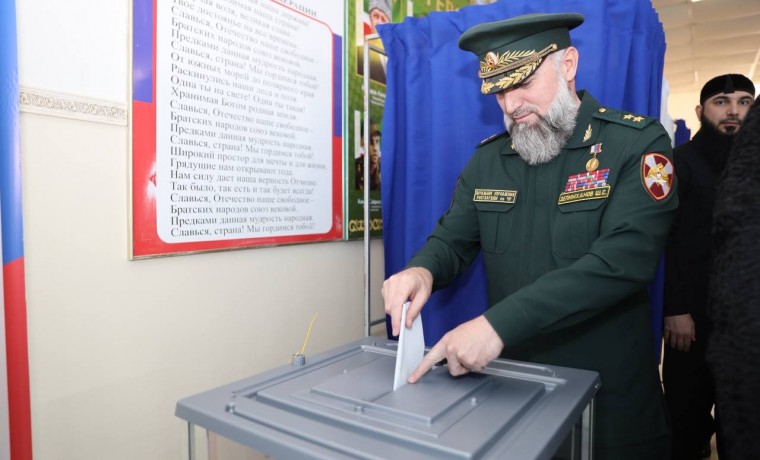 Начальник Управления Росгвардии по Чеченской Республике проголосовал на выборах Президента России