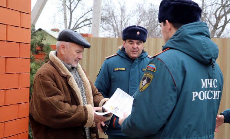 В 2023 году в Чеченской Республике сотрудники МЧС провели около 70 тысяч подворовых обходов